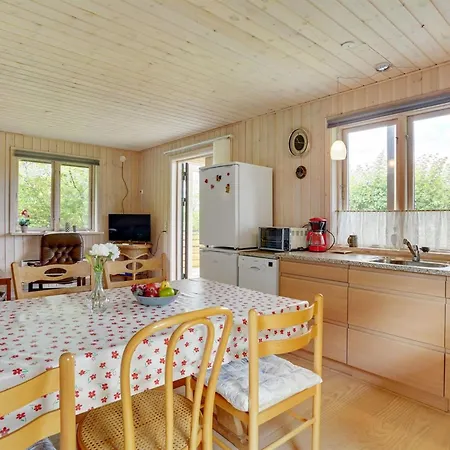 Rəzvan - 120m From The Sea By Interhome Feriehus *